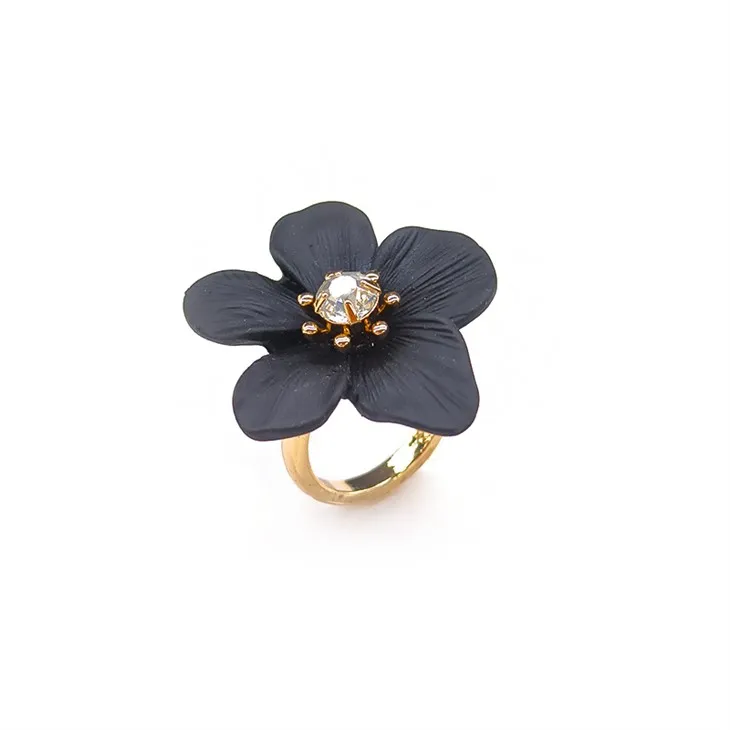 Dub Floral Ring