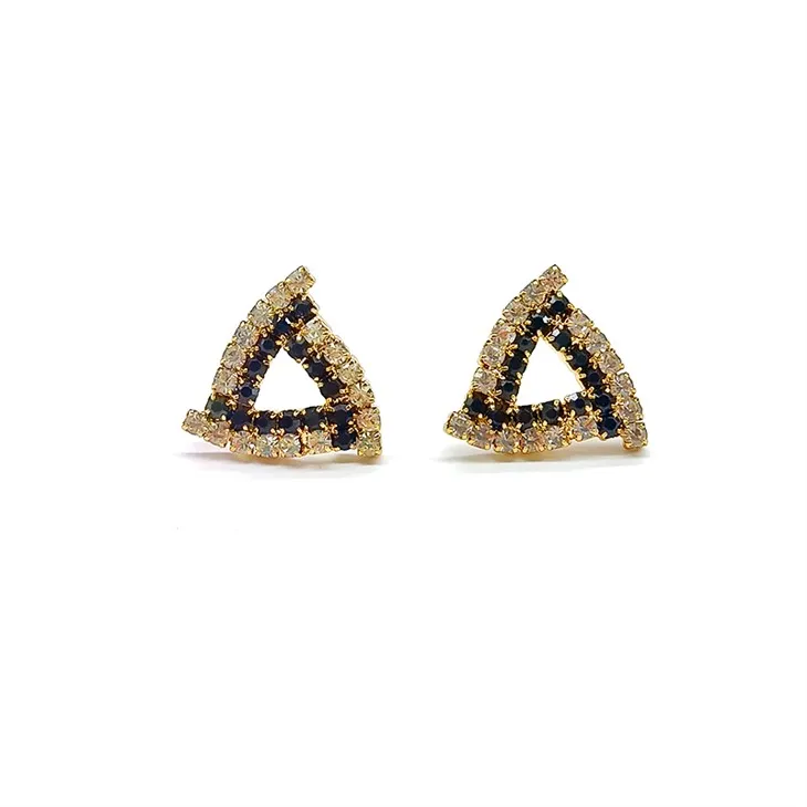 Nruab nrab Pob Zeb Diamond Chram Earrings