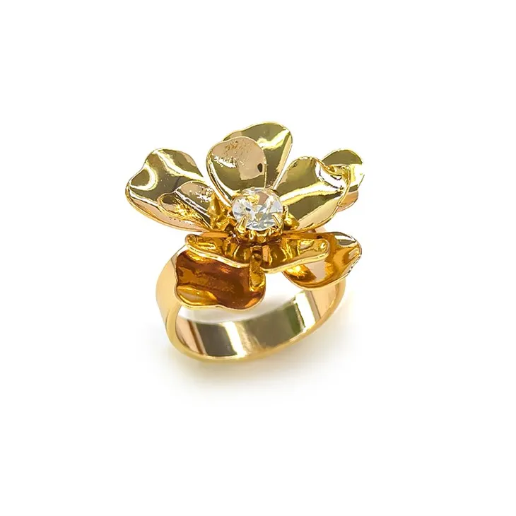 Kub Floral Star Rings