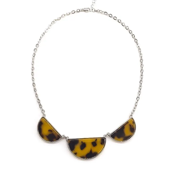Leopard Sau Charm Chain Necklace