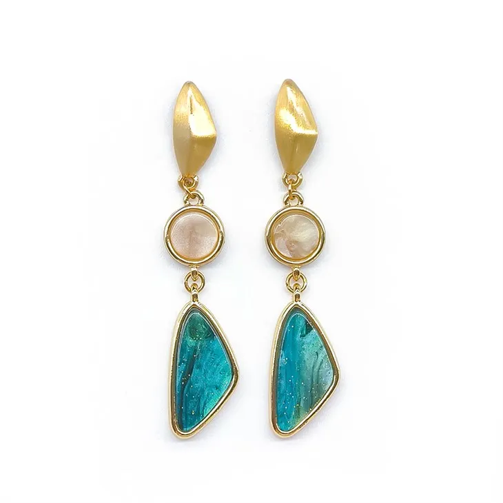 Dej hiav txwv Stud Earrings Rau Cov Poj Niam