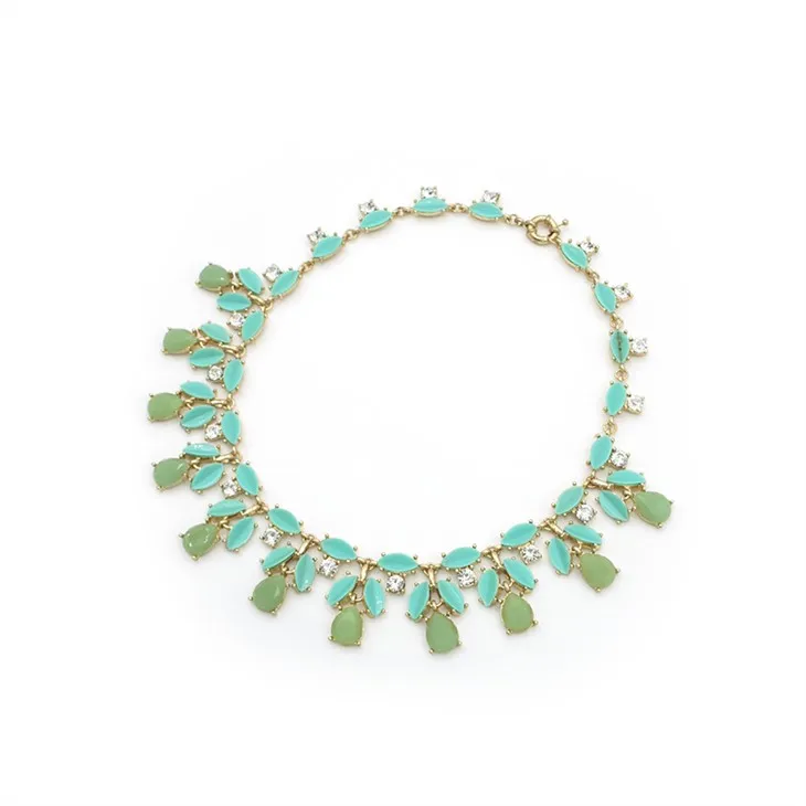 Ntuj Blue Leaf Necklace